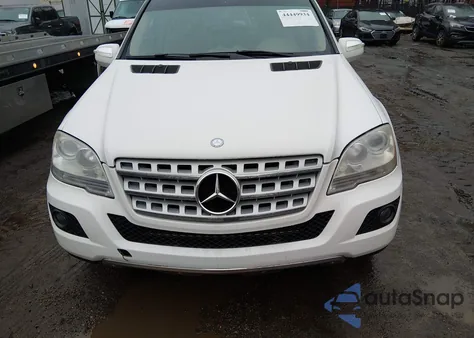 2009 Mercedes-Benz Ml 350 z USA, uszkodzony, nr VIN 4JGBB56E29A513868